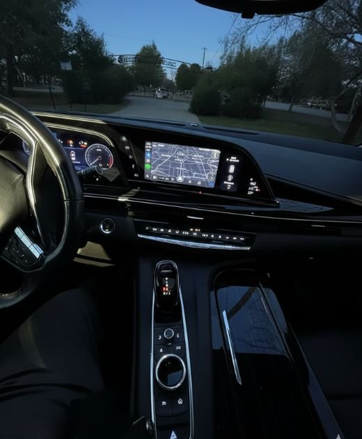Executive vehicle dashboard and premium cabin